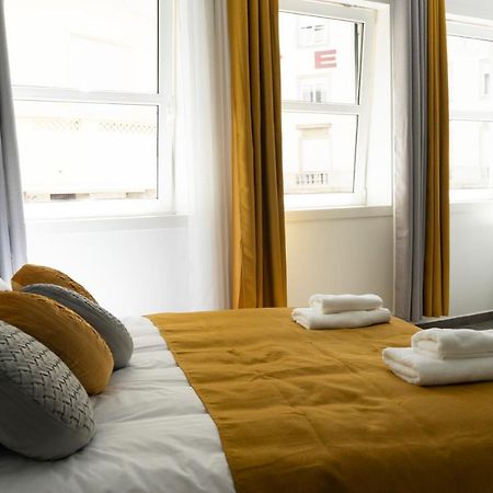 Almada Downtown 201 Apartment Porto Luaran gambar