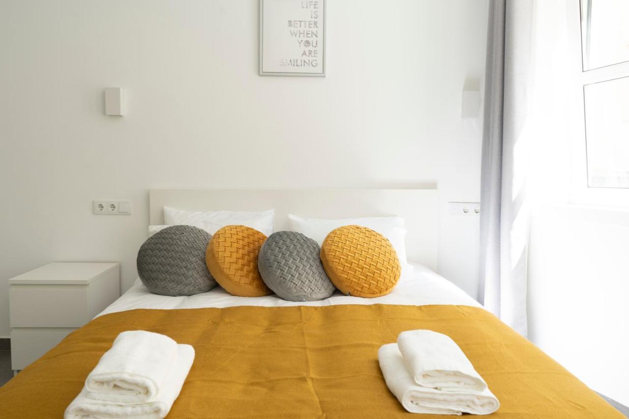 Almada Downtown 201 Apartment Porto Luaran gambar