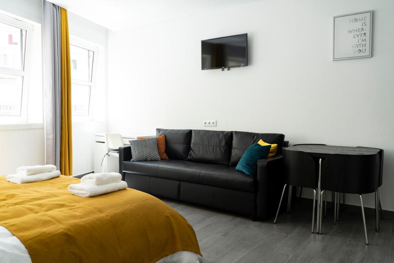 Almada Downtown 201 Apartment Porto Luaran gambar